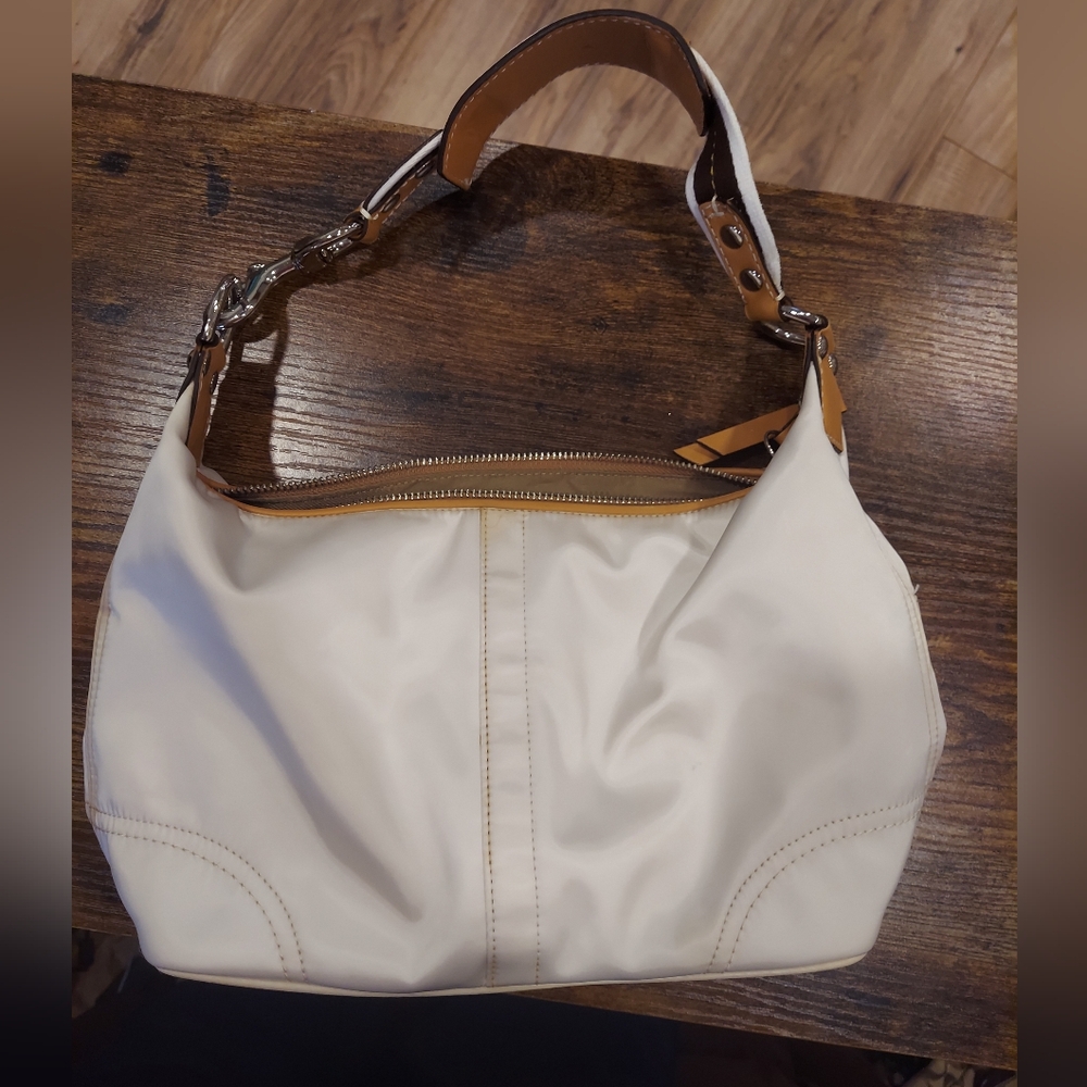 Coach Hampton Hobo White Satin Small Bag 8 F11668 SEE PHOTOS - Picture 2 of 8